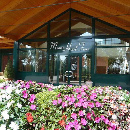 Monica Hotel Fiera Pregnana Milanese Kültér fotó