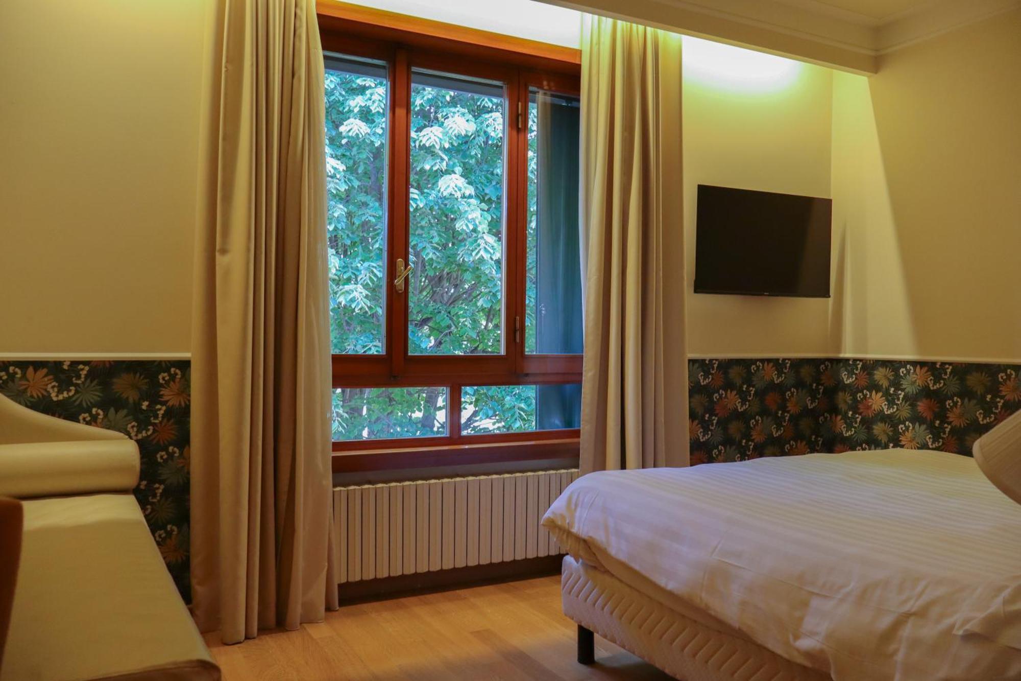 Monica Hotel Fiera Pregnana Milanese Kültér fotó